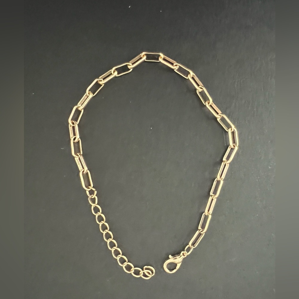 Gold Toned Chain Link Anklet